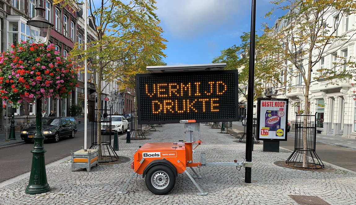 Vermijd drukte mobiel bord in Limburg