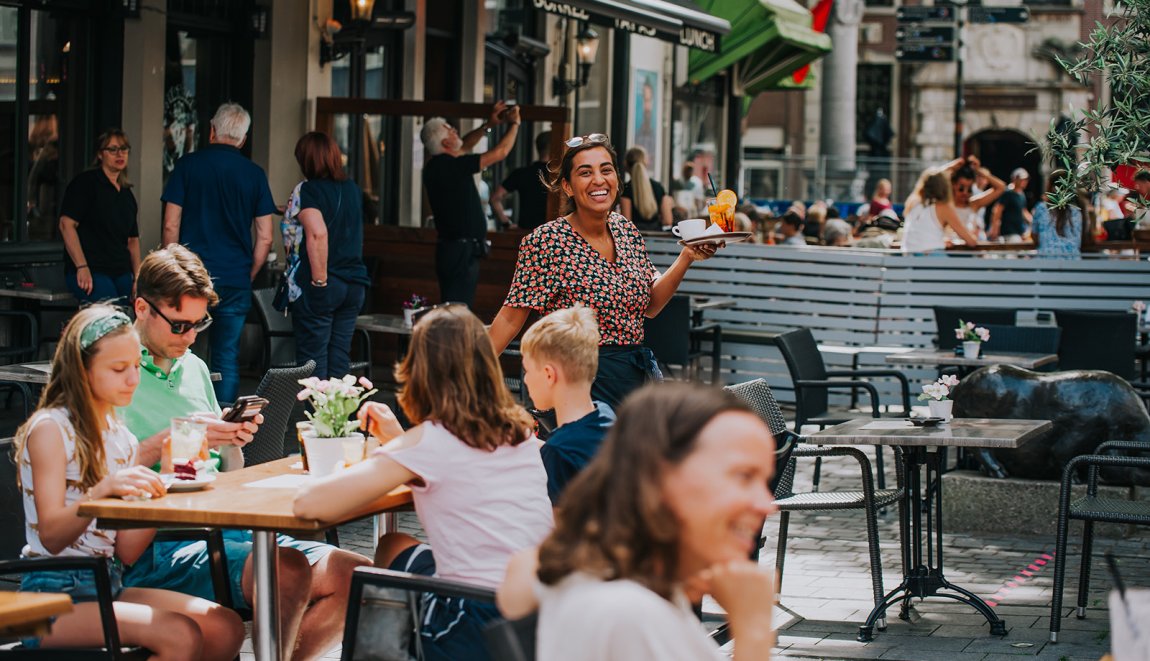 Breda terras Grote Markt Veemarktstraat